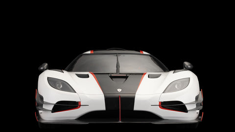 The Koenigsegg One:1 1:8 Scale Model (White)