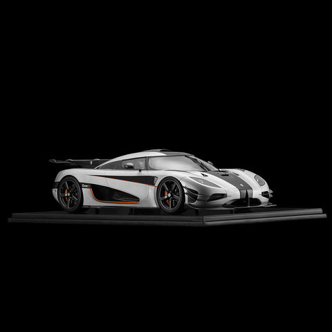 The Koenigsegg One:1 1:8 Scale Model