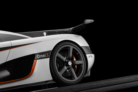 The Koenigsegg One:1 1:8 Scale Model