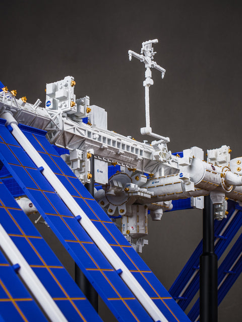 NASA International Space Station 1:130 Model