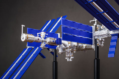 NASA International Space Station 1:130 Model