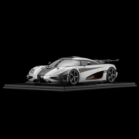 The Koenigsegg One:1 1:8 Scale Model