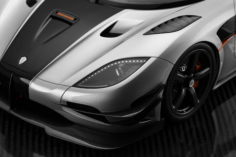 The Koenigsegg One:1 1:8 Scale Model